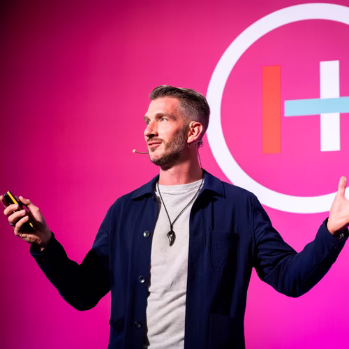 Tim Grey on stage at Health Optimisation Summit