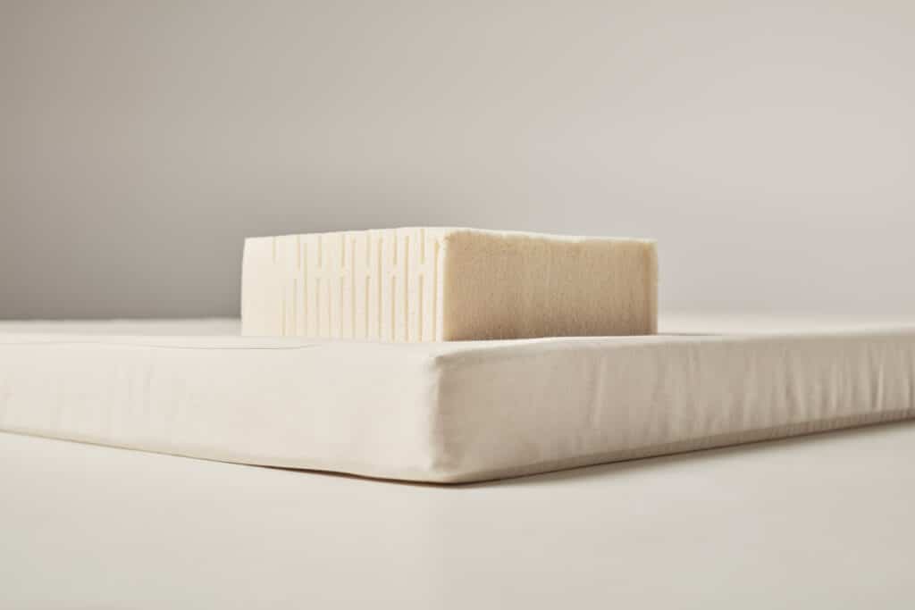 Discover the Benefits of a Natural Talalay Latex Mattress SAMINA Sleep