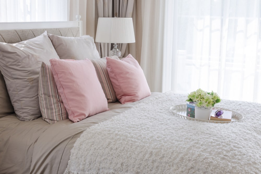 Duvet Vs. Comforter: What's The Difference and Which To Get?